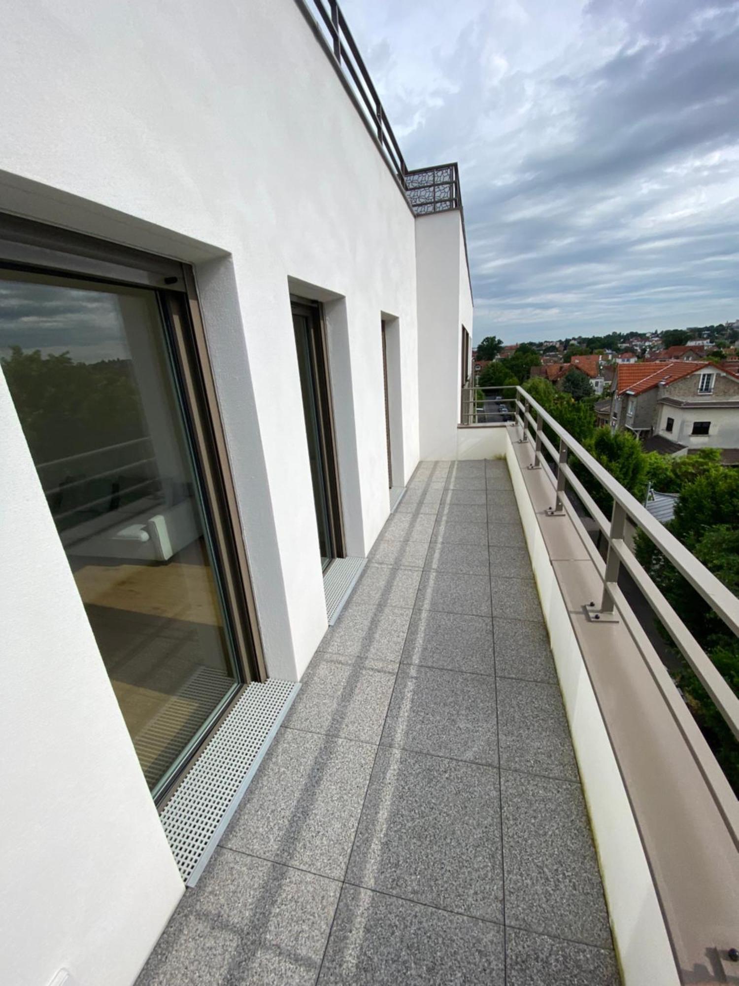 Charme Citadin Lägenhet Villemomble Exteriör bild