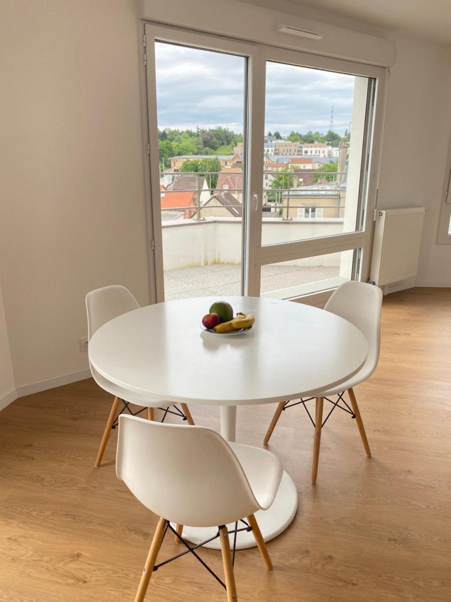 Charme Citadin Lägenhet Villemomble Exteriör bild